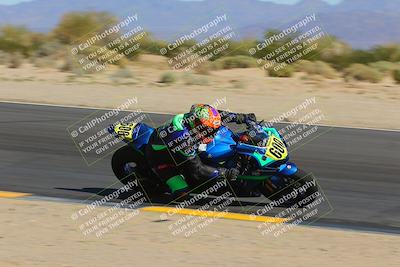 media/Oct-30-2022-CVMA (Sun) [[fb421c3cec]]/Race 11 Amateur Supersport Open/